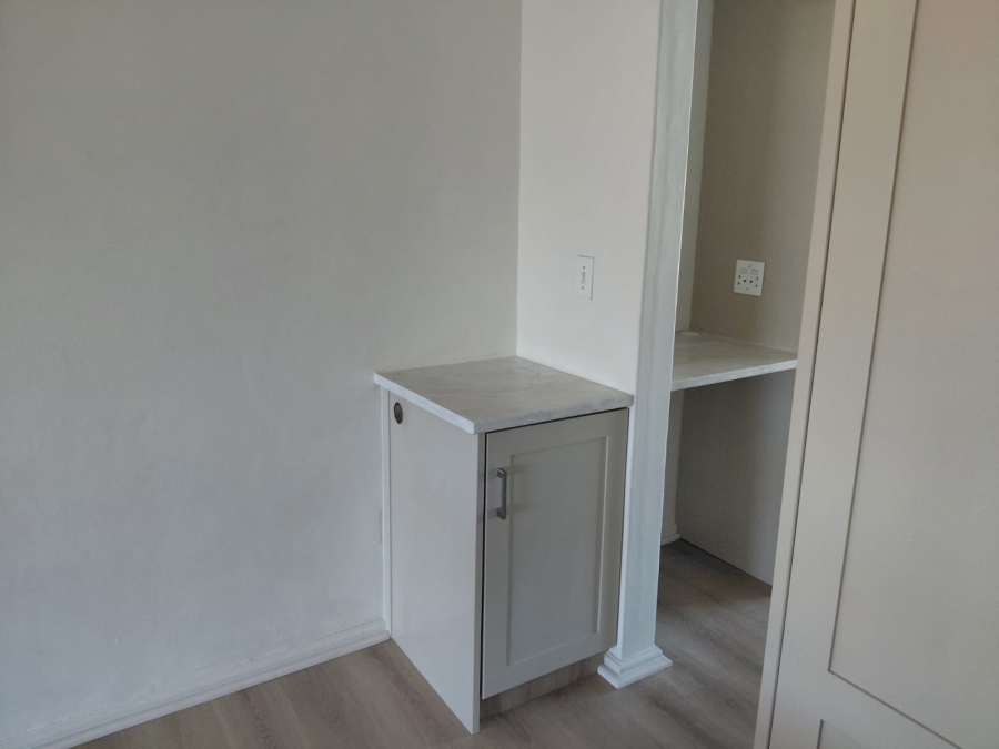 To Let 1 Bedroom Property for Rent in Strand North Western Cape